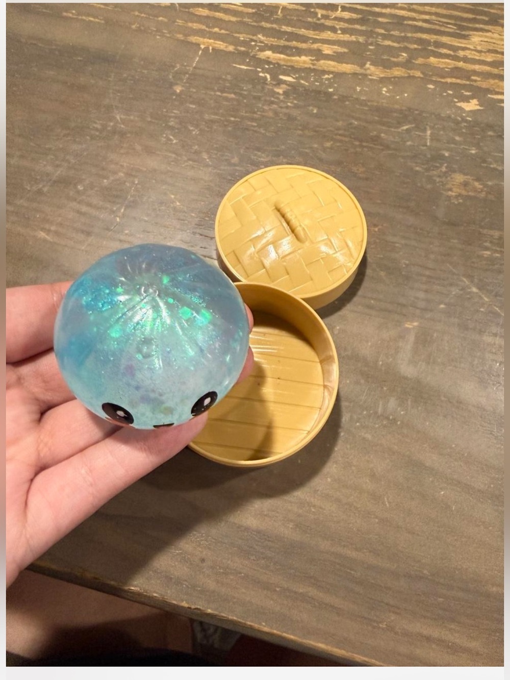 Mini glitter dumpling